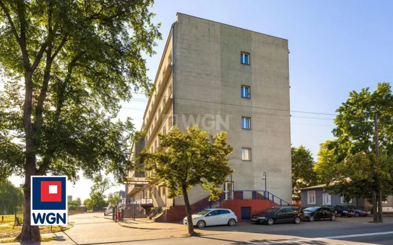 Obiekt biurowy na  sprzedaż Skierniewice - Duża nieruchomość w centrum miasta