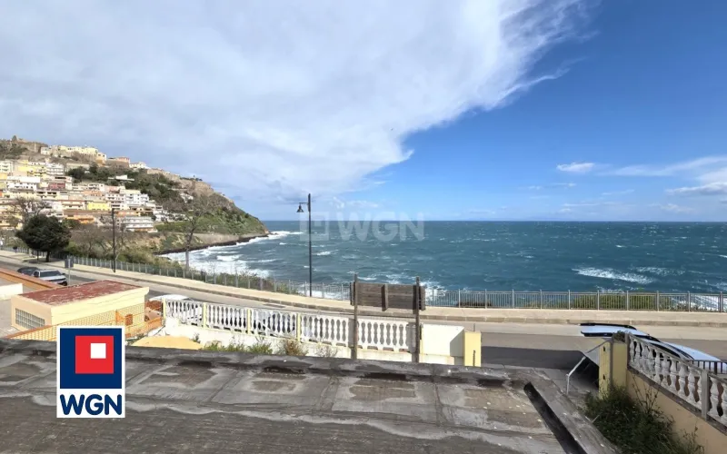 Dom na  sprzedaż CASTELSARDO - NOWY DOM PRZY MORZU